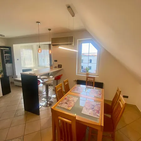 Апартаменты Bj Szallas Залаэгерсег