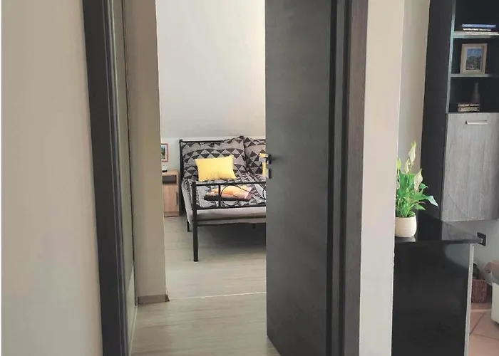 Bj Szallas * Zalaegerszeg