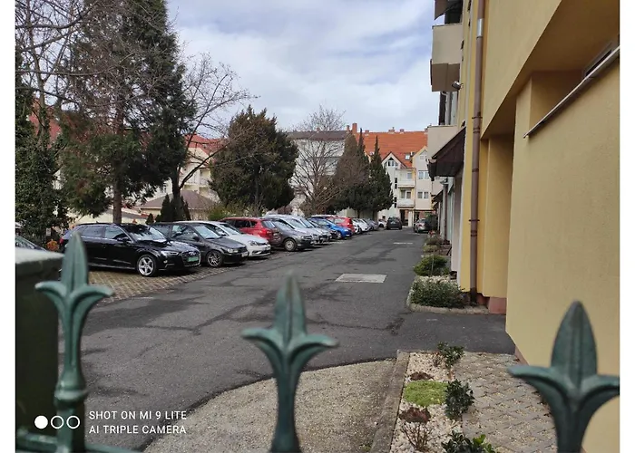 Апартаменты Bj Szallas Залаэгерсег